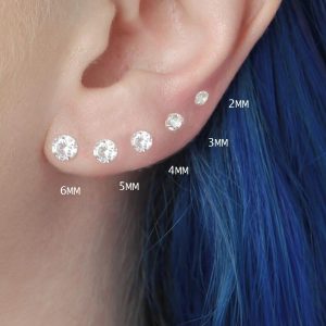 Brinco de Prata 925 com Zircônia Redonda 3mm